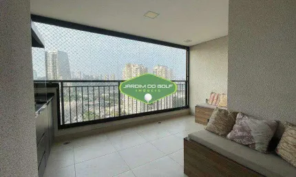 Apartamento no último andar ! com varanda e churrasqueira
