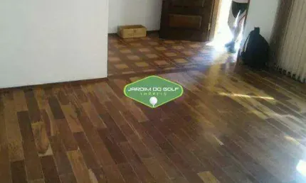 Casa com 3 quartos à venda na Rua Vitório Trevillato, Vila Romano, São Paulo