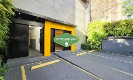 Prédio para alugar na Avenida Chibarás, Moema, São Paulo