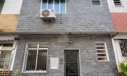 Casa de Vila com 2 Quartos, 116 m² - Vila Isabel - RJ