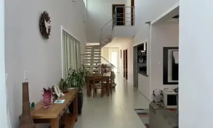 7210 - Casa em Condomínio à Venda – Vale dos Cristais, Macaé, RJ
