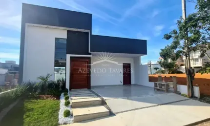7472 -  Casa à Venda, Vale dos Cristais - Macaé, RJ