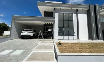 7814 - Casa em Condomínio à Venda | Vale dos Cristais em Macaé/RJ