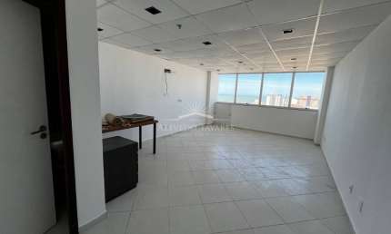 Sala comercial com 1 sala para alugar no Cabiúnas, Macaé 