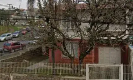 Casa comercial para alugar na Rua Coronel Aparício Borges, 2588, Glória, Porto Alegre por R$ 4.000