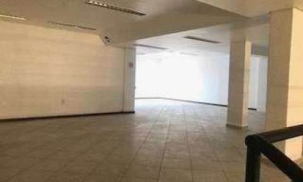 Ponto comercial para alugar na Rua Cristóvão Pereira, 48, Passo da Areia, Porto Alegre por R$ 9.000