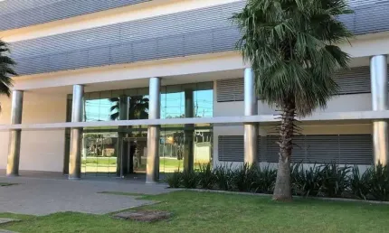 Sala comercial para alugar na Avenida Centenário, 585, Centro, Gravataí por R$ 1.100