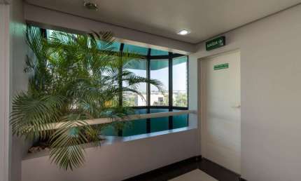 Sala comercial para alugar na Avenida Farrapos, 3685, São Geraldo, Porto Alegre por R$ 6.500