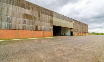 Barracão / Galpão / Depósito para alugar na Avenida Severo Dullius, 1995, Anchieta, Porto Alegre por R$ 16.012