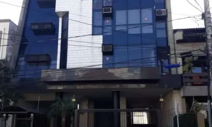 Sala comercial para alugar na Rua Dezesseis de Julho, 42, São João, Porto Alegre por R$ 1.150