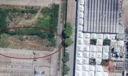 Terreno comercial para alugar na Avenida João Elustondo Filho, 300, Sarandi, Porto Alegre por R$ 2.200