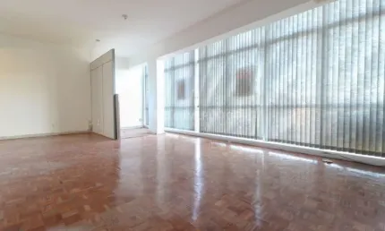 Sala comercial para alugar na Avenida São Pedro, 844, São Geraldo, Porto Alegre por R$ 1.600