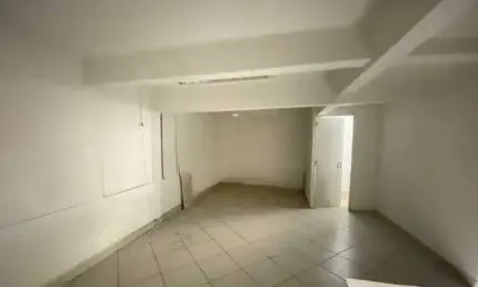 Ponto comercial para alugar na Avenida Assis Brasil, 2095, Cristo Redentor, Porto Alegre por R$ 11.000