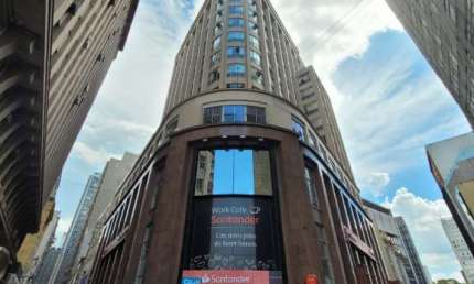 Sala comercial para alugar na Rua Uruguai, 277, Centro Histórico, Porto Alegre por R$ 7.000