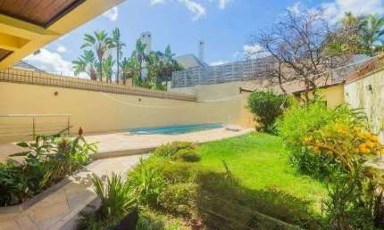 Casa com 5 quartos para alugar na Rua Licínio Cardoso, 305, Chácara das Pedras, Porto Alegre por R$ 20.000