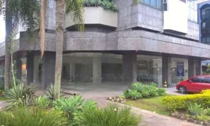 Ponto comercial para alugar na Avenida Doutor Nilo Peçanha, 710, Bela Vista, Porto Alegre por R$ 40.000