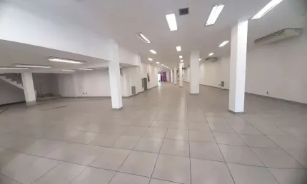 Ponto comercial para alugar na Avenida Benjamin Constant, 1837, Floresta, Porto Alegre por R$ 15.000