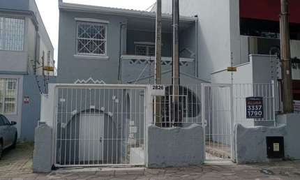 Casa comercial para alugar na Avenida Protásio Alves, 2826, Petrópolis, Porto Alegre por R$ 4.500