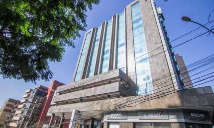 Sala comercial para alugar na Rua Doutor Florêncio Ygartua, 270, Moinhos de Vento, Porto Alegre por R$ 2.036