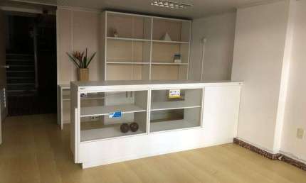 Ponto comercial para alugar na Praça Conde de Porto Alegre, 33, Centro Histórico, Porto Alegre por R$ 2.200