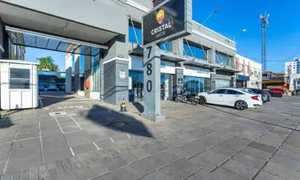 Ponto comercial para alugar na Avenida Icaraí, 780, Cristal, Porto Alegre por R$ 4.900