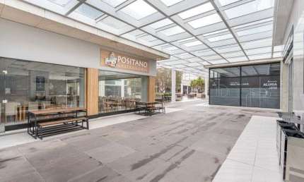 Ponto comercial para alugar na Avenida Ipiranga, 50, Praia de Belas, Porto Alegre por R$ 5.800