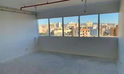 Sala comercial para alugar na Avenida Loureiro da Silva, 1960, Cidade Baixa, Porto Alegre por R$ 1.500