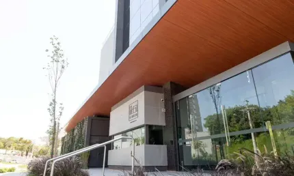 Sala comercial para alugar na Rua Coronel Aparício Borges, 230, Glória, Porto Alegre por R$ 1.142