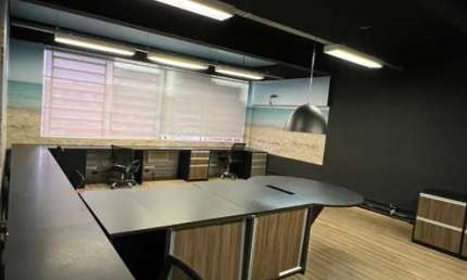 Sala comercial para alugar na Rua Lauro Müller, 860, Navegantes, Porto Alegre por R$ 3.799