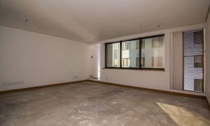 Sala comercial para alugar na Rua Doutor Florêncio Ygartua, 270, Moinhos de Vento, Porto Alegre por R$ 2.599