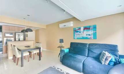 Apartamento com 2 quartos para alugar na Avenida Lavras, 599, Petrópolis, Porto Alegre por R$ 5.200