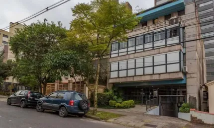 Apartamento com 3 quartos à venda na Rua Professor Ivo Corseuil, 364, Petrópolis, Porto Alegre por R$ 1.590.000