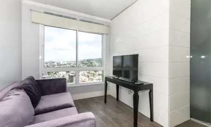 Apartamento com 1 quarto para alugar na Rua Valdir Antônio Lopes, 199, Três Figueiras, Porto Alegre por R$ 3.500
