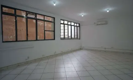 Sala comercial para alugar na praça otávio rocha, 54, centro histórico, porto alegre por r$ 4.500
