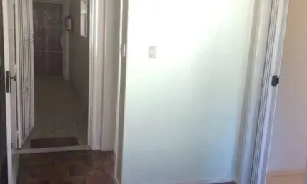 Apartamento com 1 quarto para alugar na Avenida Capivari, 410, Cristal, Porto Alegre por R$ 1.000