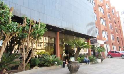 Sala comercial para alugar na Avenida Pernambuco, 1519, Navegantes, Porto Alegre por R$ 15.640