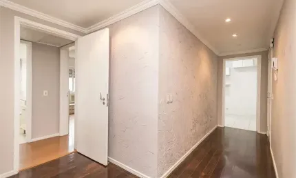 Apartamento com 3 quartos para alugar na Rua Quintino Bocaiúva, 1234, Rio Branco, Porto Alegre por R$ 5.600