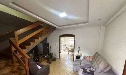 Casa com 4 quartos para alugar na Rua Monte Bonito, 32, Jardim Lindóia, Porto Alegre por R$ 8.900