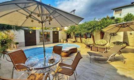 Casa para venda com 400 metros quadrados com 4 quartos em Jardins Imperiais - Juiz de Fora - MG - 1850.000,00