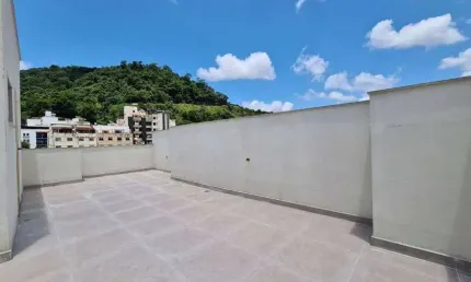 Cobertura para venda possui 180 metros quadrados com 5 quartos em Vale do Ipê - Juiz de Fora - MG