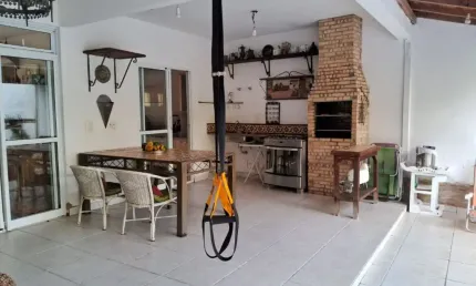 Casa com 4 quartos à venda na Rua Waldir Valle da Fonseca, 40, Bairu, Juiz de Fora