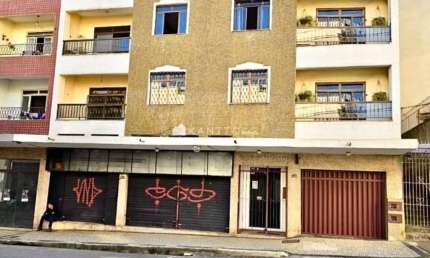 Apartamento com 3 dormitórios à venda, 106 m² por R$ 319.999 - Passos - Juiz de Fora/MG