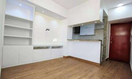 Apartamento com 1 dormitório à venda, 64 m² por R$ 249.900,00 - São Mateus - Juiz de Fora/MG