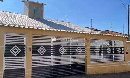 Casa com 3 dormitórios à venda, 197 m² por R$ 799.900,00 - Aeroporto - Juiz de Fora/MG