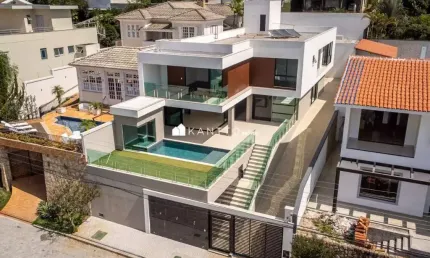 Casa com 4 dormitórios à venda, 533 m² por R$ 3.190.000 - Granville - Juiz de Fora/MG