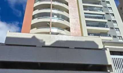 APARTAMENTO 2 QUARTOS SUÍTE DE FRENTE  , ELEVADORES, PORTARIA COM IDENTIFICAÇÃO FACIAL EM PLENA RUA DR. ROMUALDO