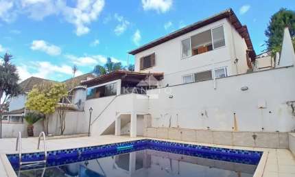 Casa Duplex 03 QUARTOS com Piscina Condomínio Alto dos Pinheiros
