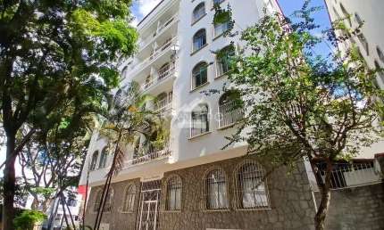 APARTAMENTO 02 QUARTOS SUÍTE , ELEVADOR E GARAGEM LIVRE EM JUIZ DE FORA