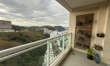Apartamento 02 quartos suíte , varanda com área de lazer completa no CASCATINHA - Vista maravilhosa