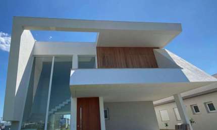 Casa 04 Dorm à venda no Bairro Engenho Velho com 330 m² de área privativa - 2 vagas de garagem
